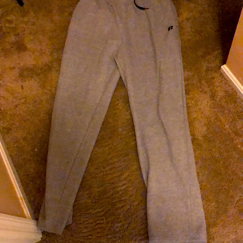 I’m sell rock star sweat pants